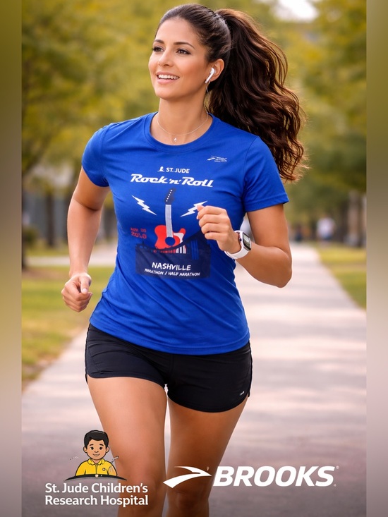 Brooks Tops - 3/$20✨ Brooks Black Short Sleeve Tee Rock n Roll Series Marathon 2016 Nashville